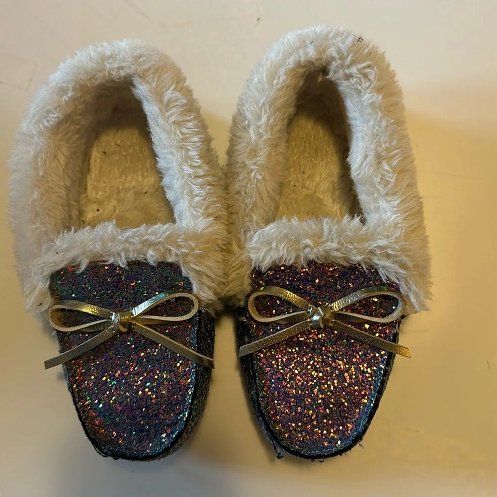 Sparkly Fur-lined Slippers